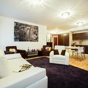 https://platinum-towers-central-apartments.warsawhotelspoland.com